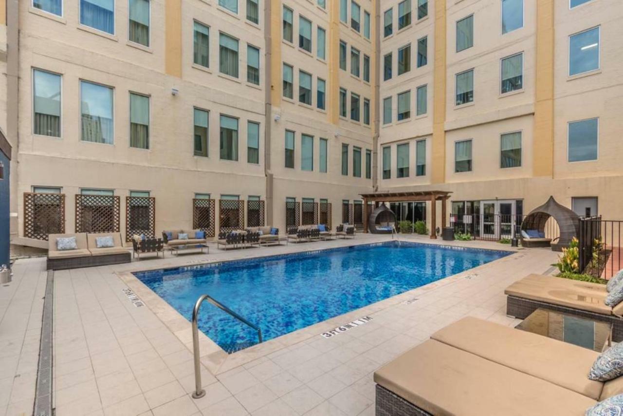 Ga Living Suites- Downtown Dallas Corporate Suites Eksteriør billede
